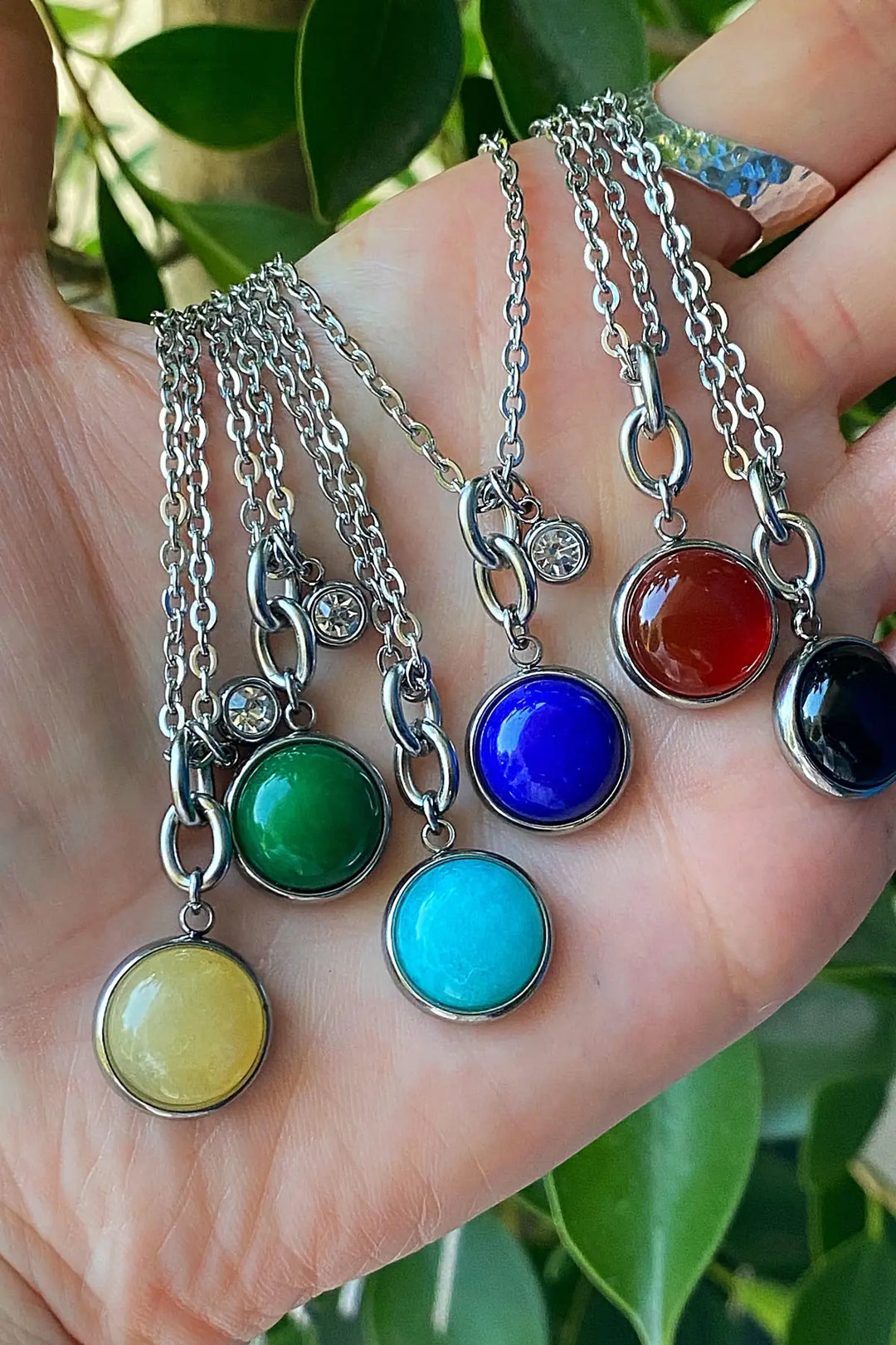 STONE CHARM NECKLACE