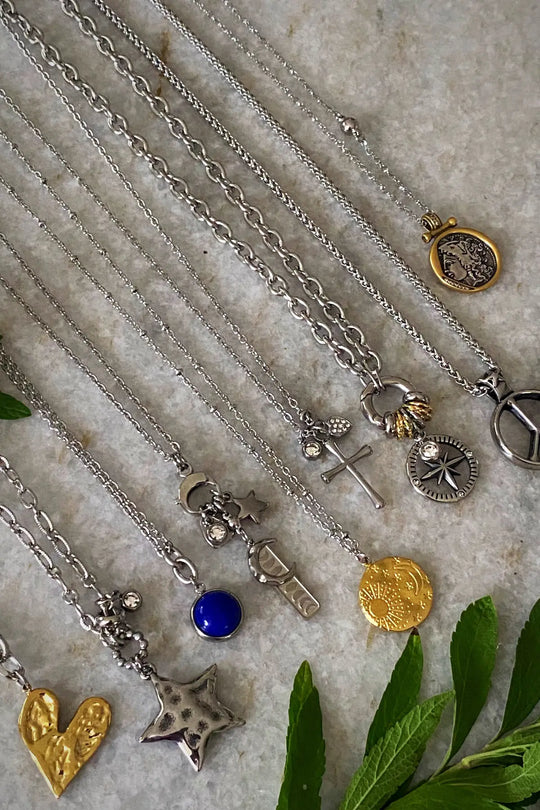 STONE CHARM NECKLACE