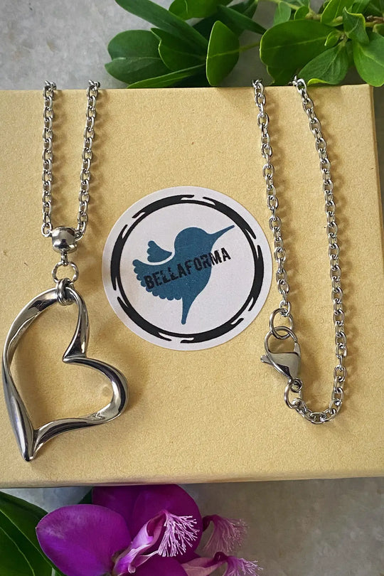 WHIMSICAL HEART NECKLACE