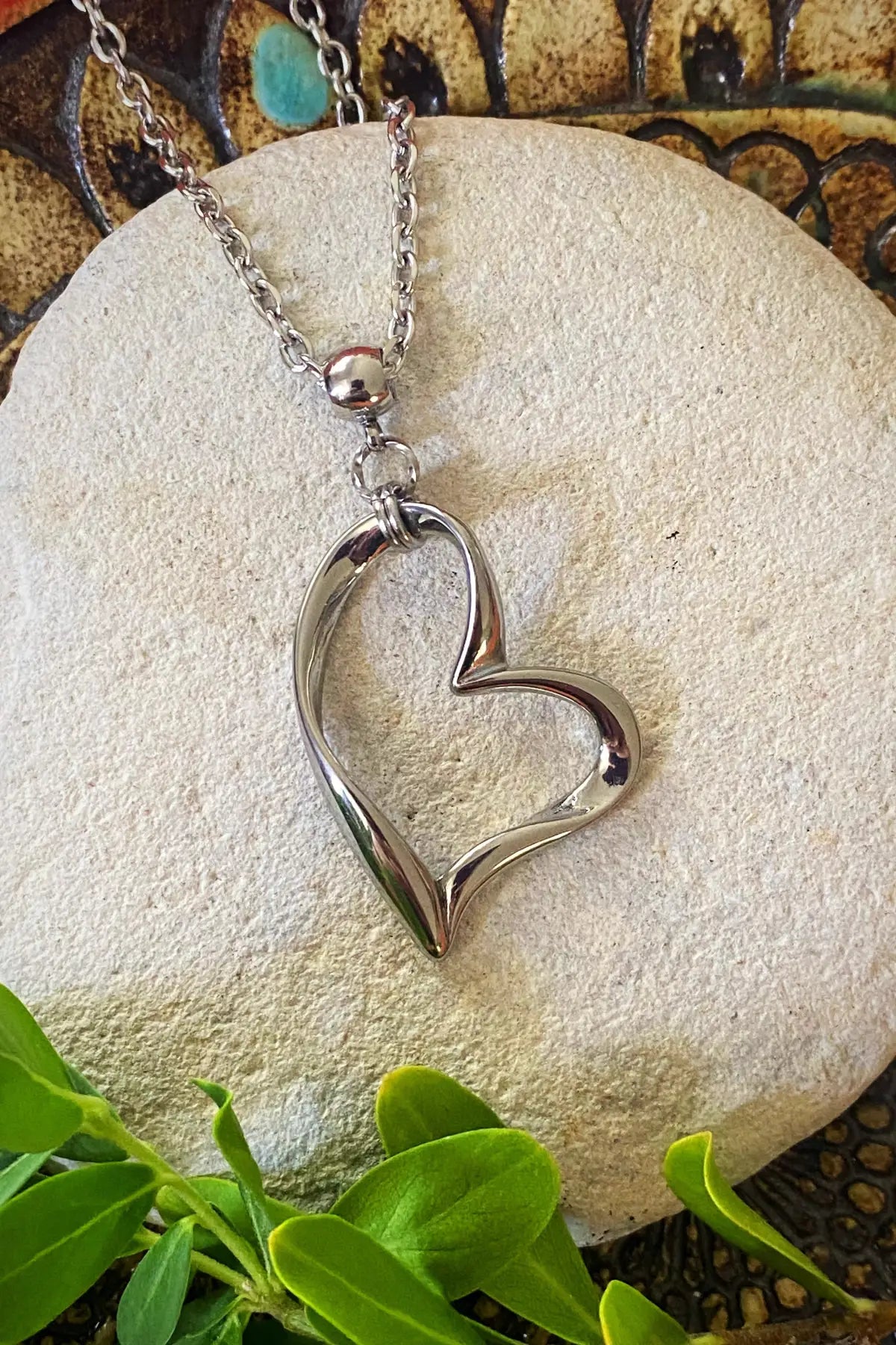 WHIMSICAL HEART NECKLACE