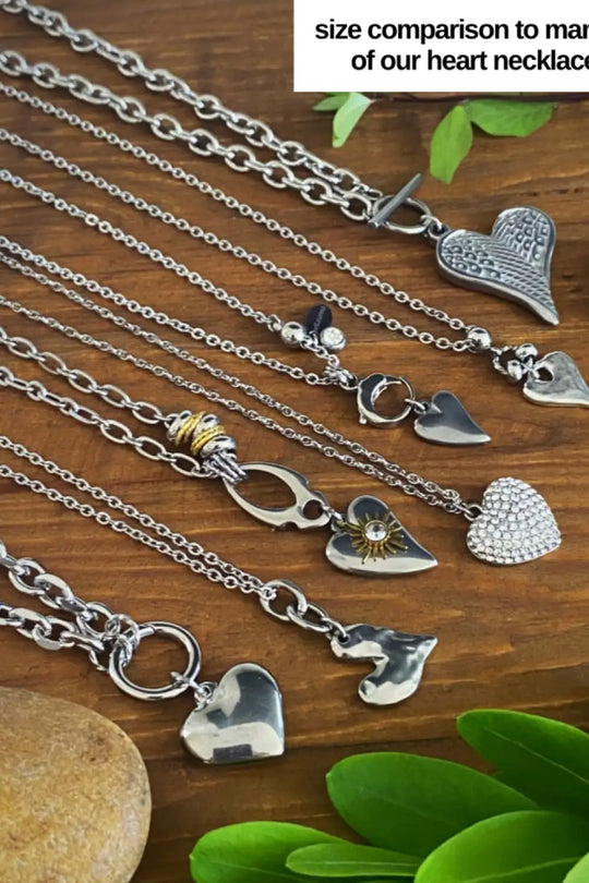SOFIA HEART NECKLACE