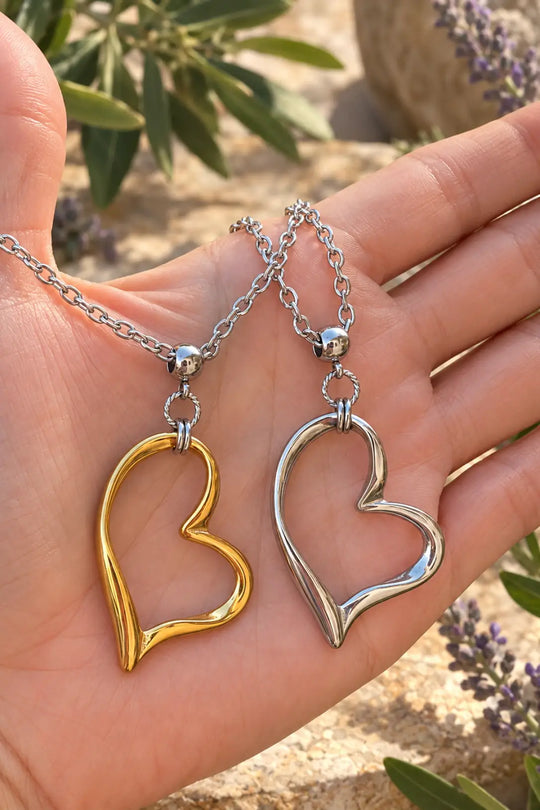 WHIMSICAL HEART NECKLACE