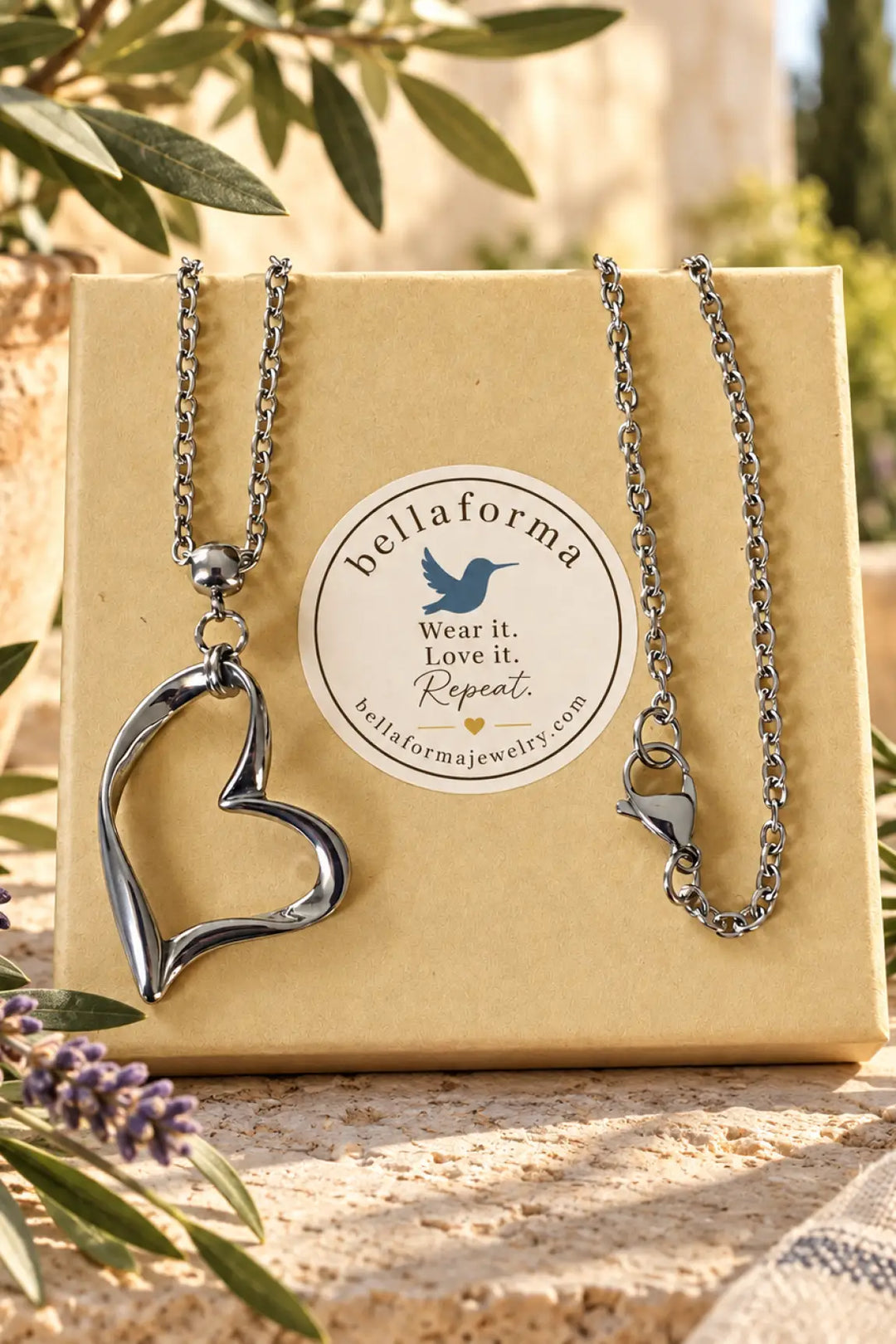 WHIMSICAL HEART NECKLACE