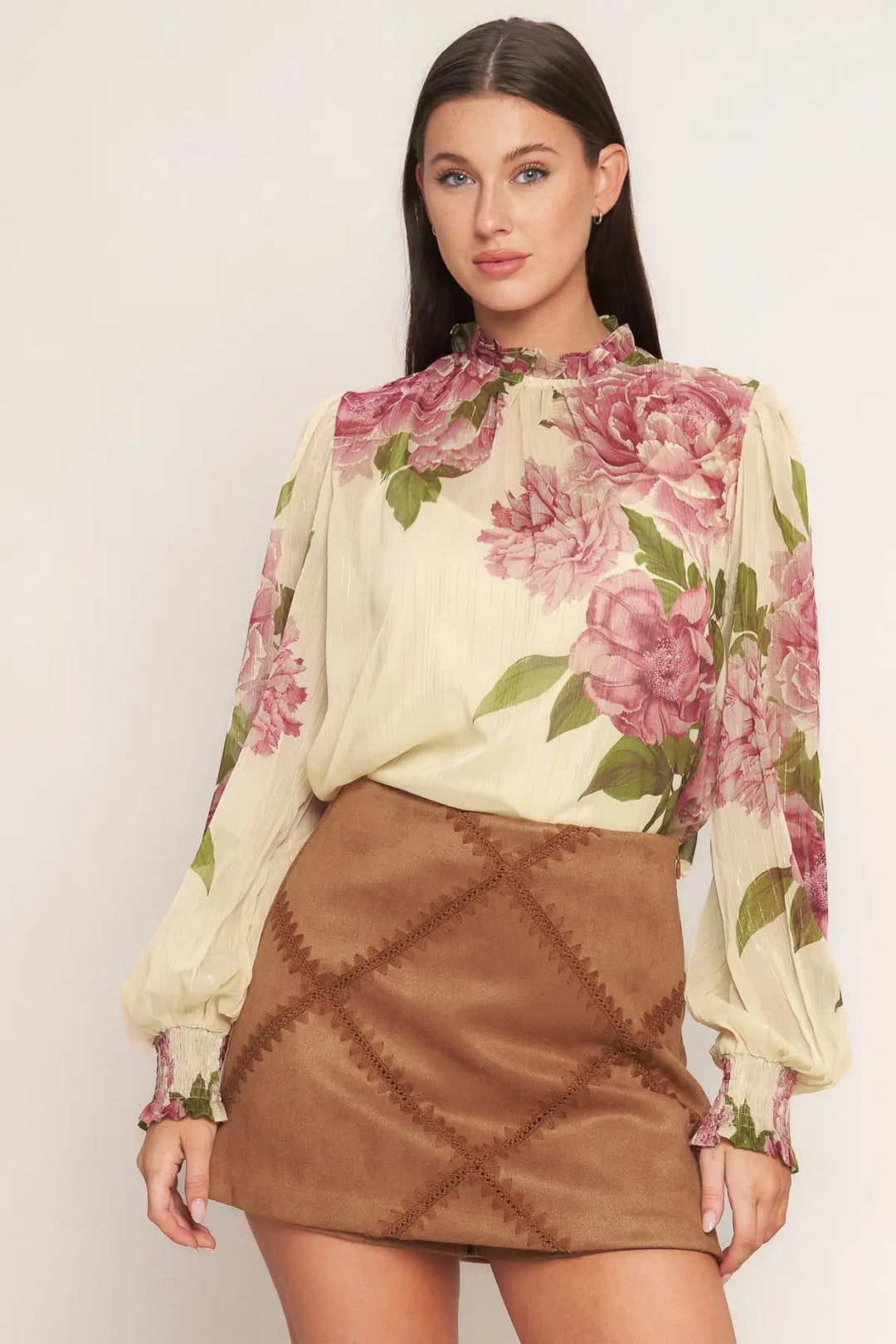 TERRA PATCH FAUX SUEDE SKORT - SHORTS