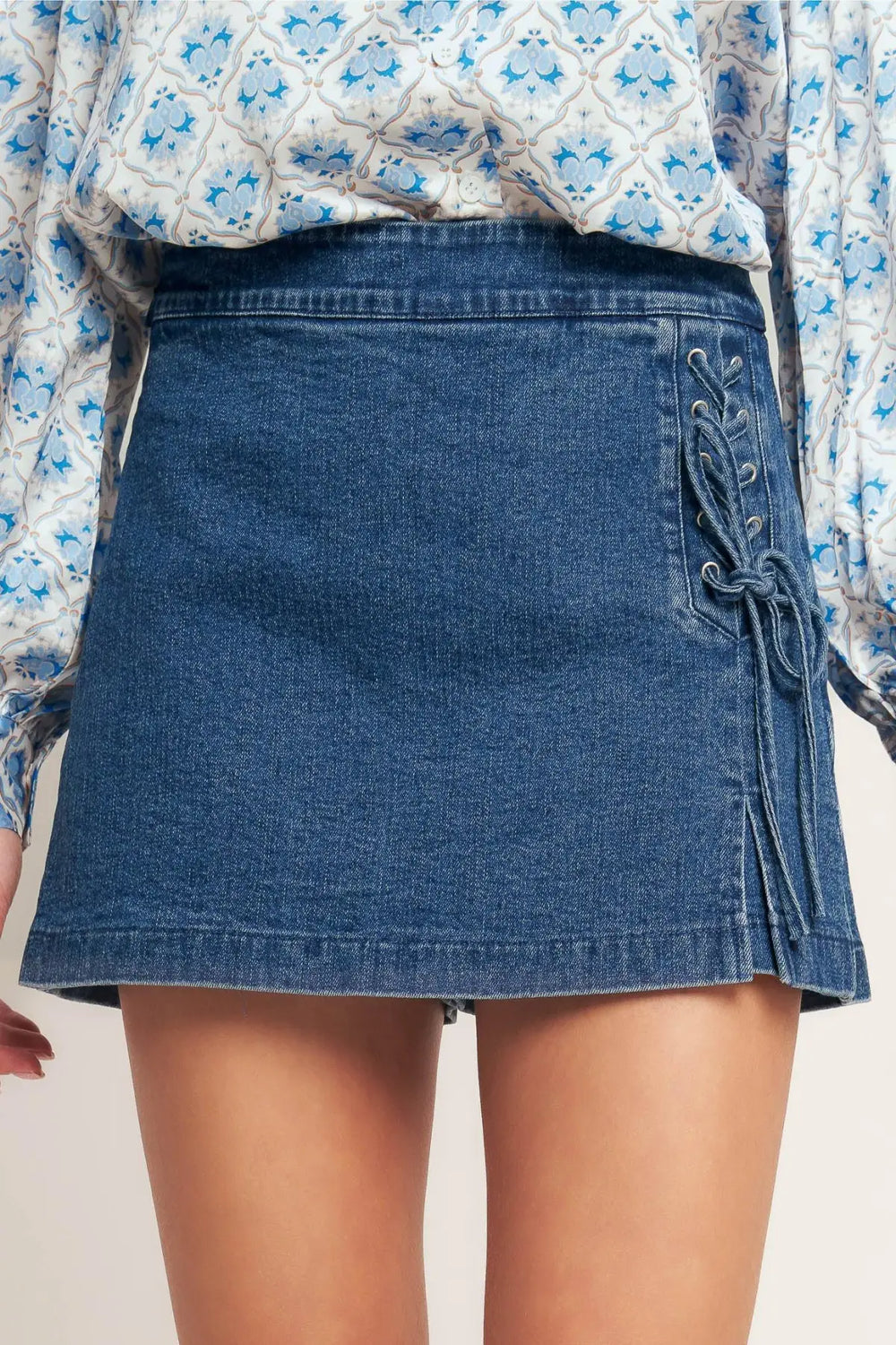 CITY LACE-UP DENIM SKORT - SHORTS