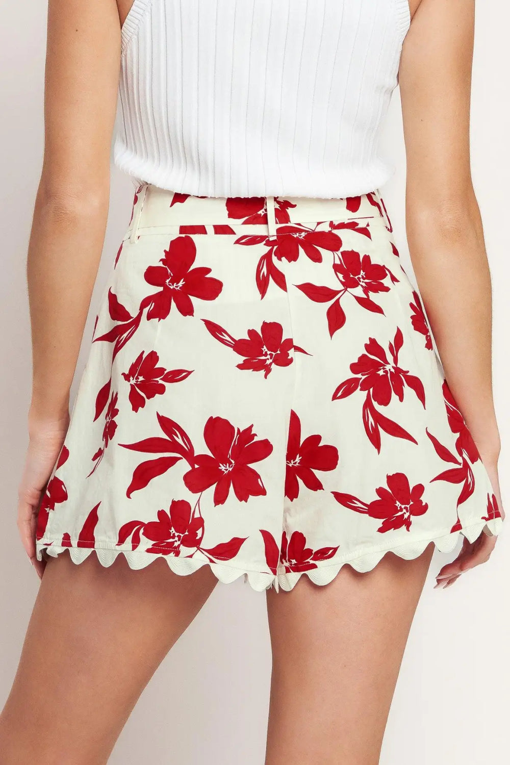 FLORAL KISS WOVEN SHORT - SHORTS