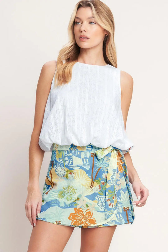 POSTCARD PERFECT WOVEN SKORT - SHORTS