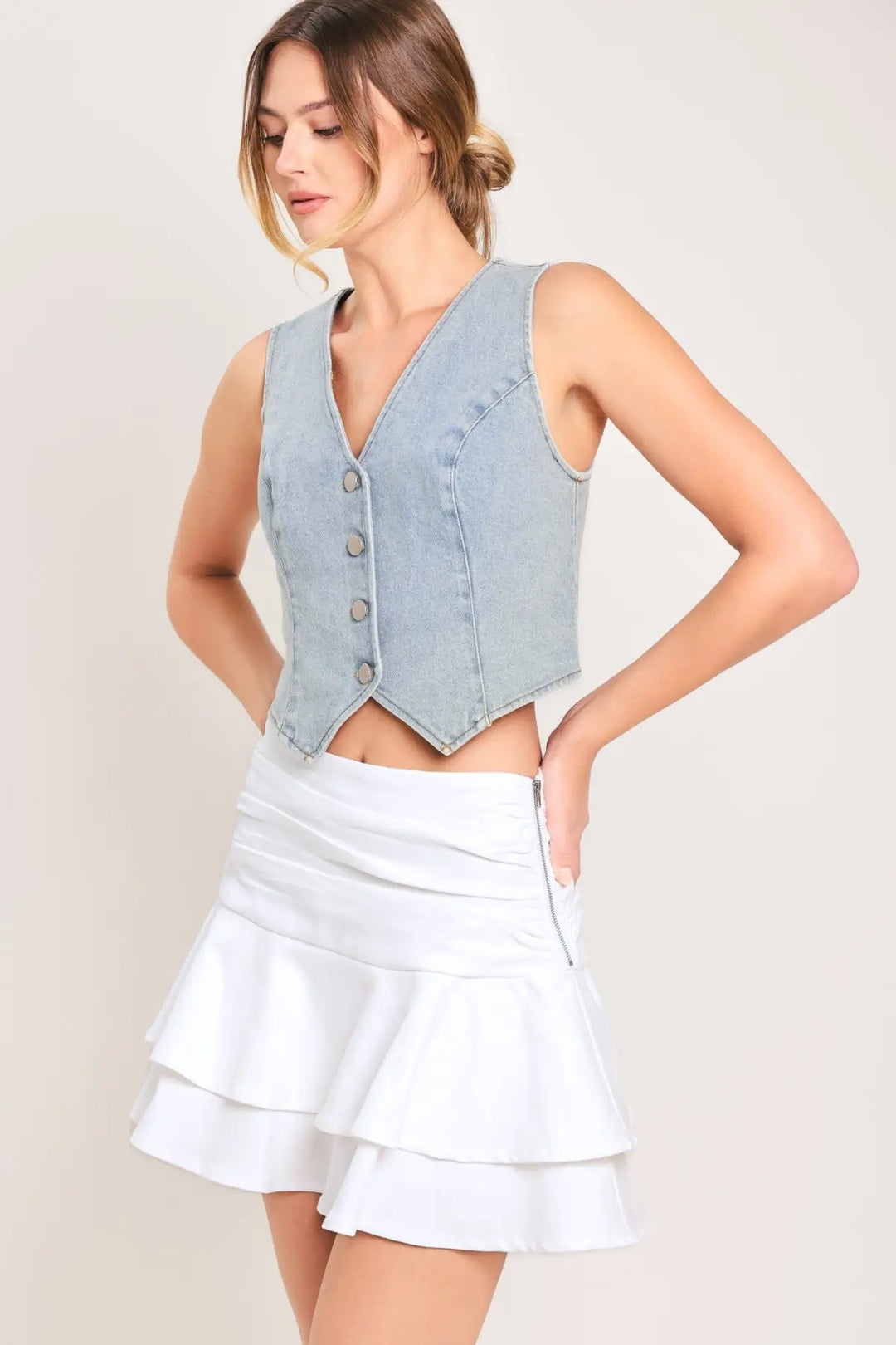 CLOUD FRILL WOVEN SKORT - SHORTS