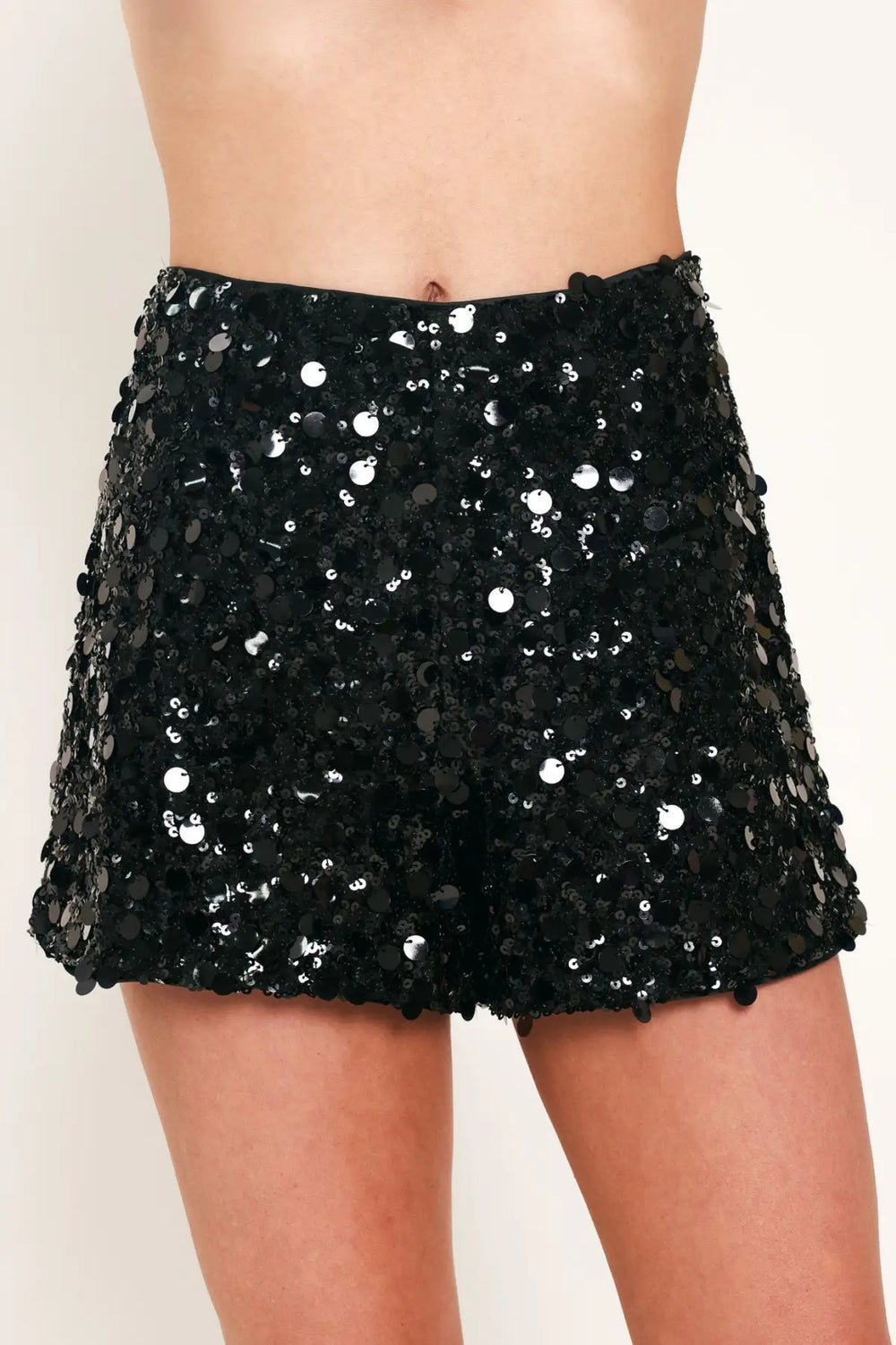 NOIR EDGE BLACK STATEMENT SHORTS