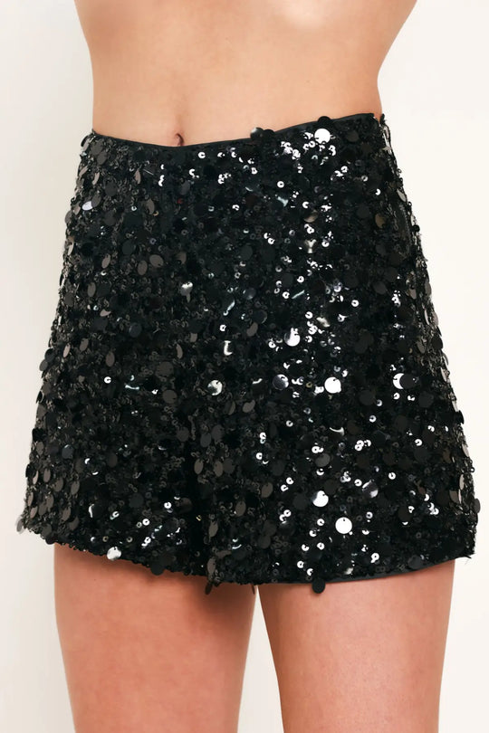 NOIR EDGE BLACK STATEMENT SHORTS