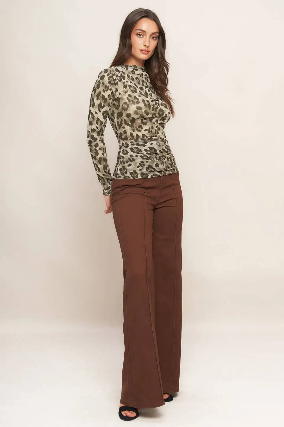 LUXE TRACE TAUPE BLACK WOVEN TOP - TOPS