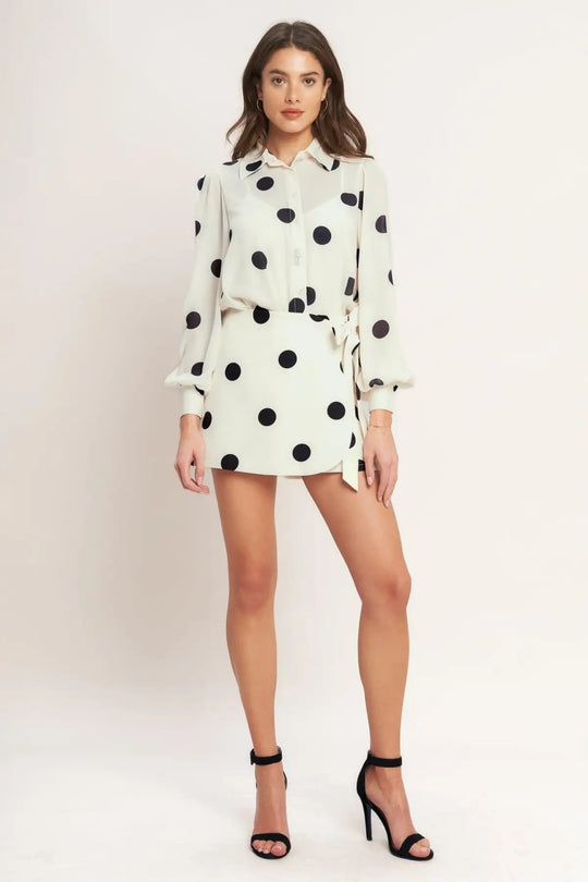 PLAYFUL CONFIDENCE WOVEN TOP - TOPS