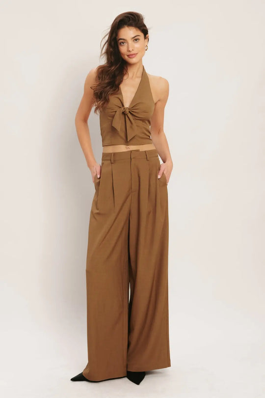 UMBER FLOW WOVEN HALTER TOP - TOPS
