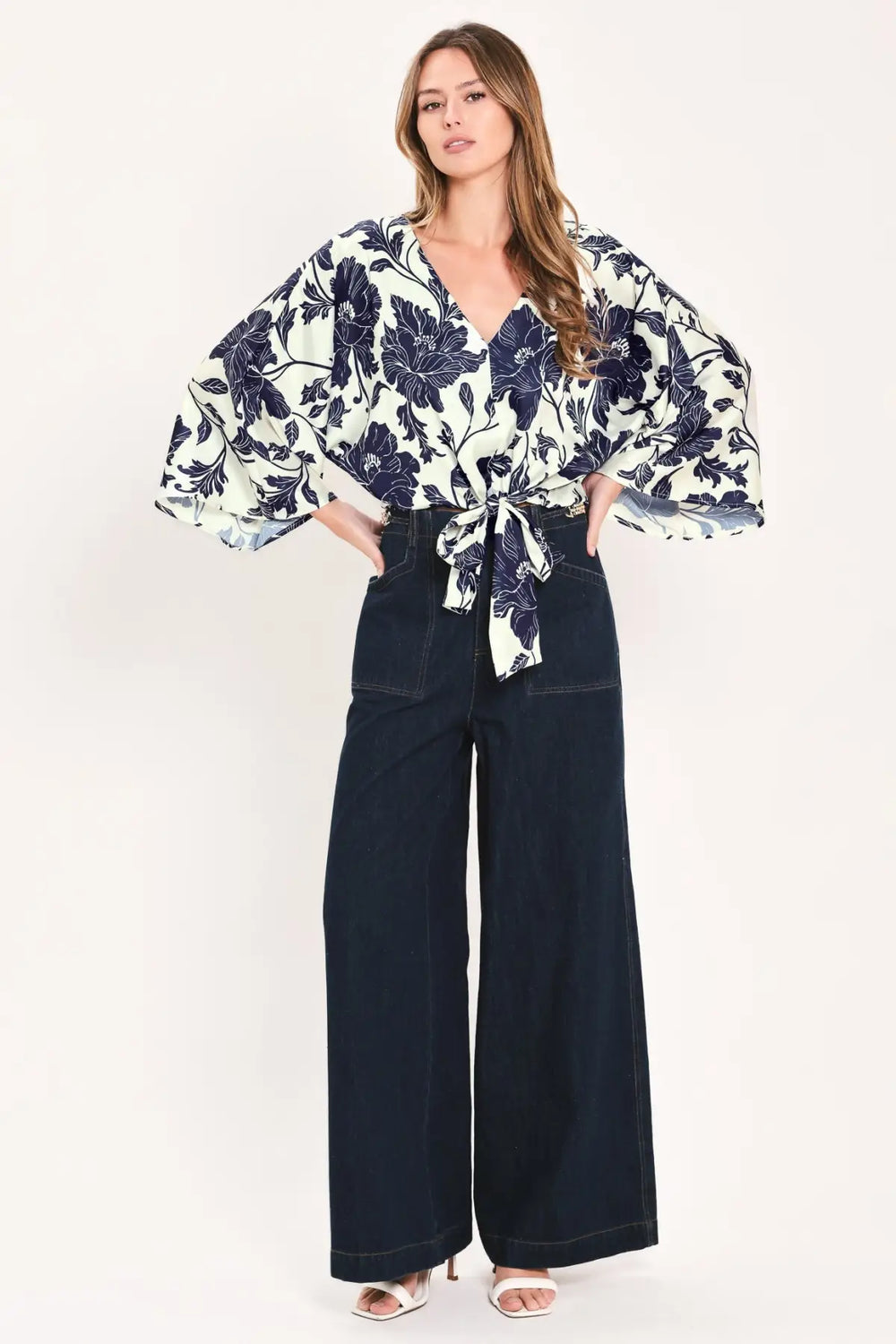 WHITE MAGNOLIA CURRENT WOVEN TOP - TOPS