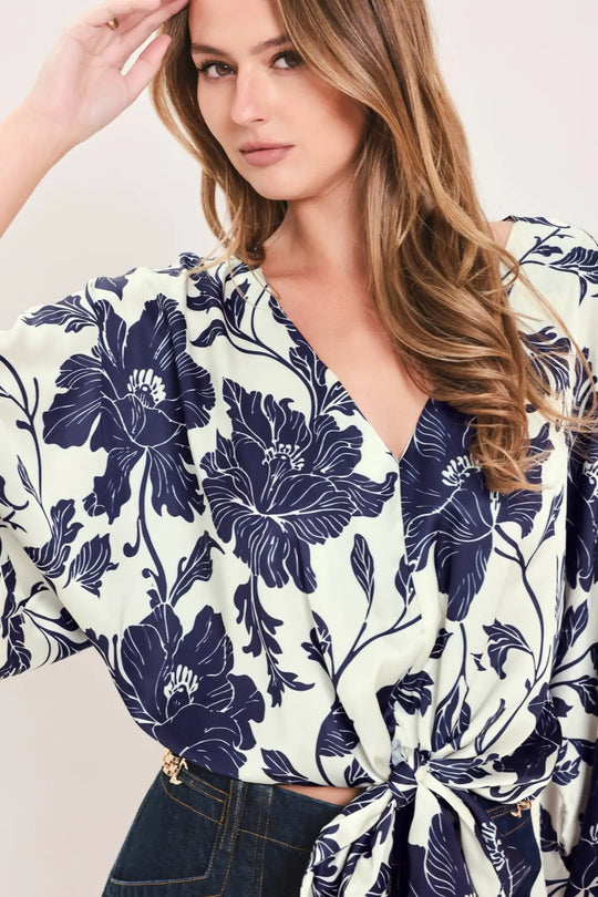 WHITE MAGNOLIA CURRENT WOVEN TOP - TOPS