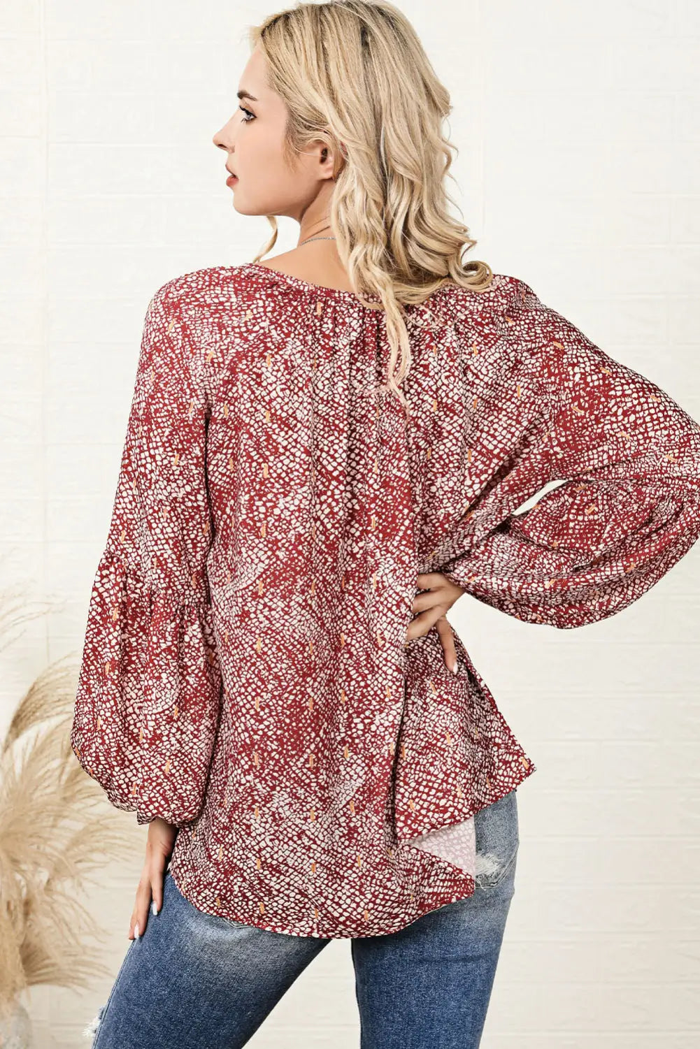 Elegant Red Abstract Lantern Sleeve Top - Shirts & Tops