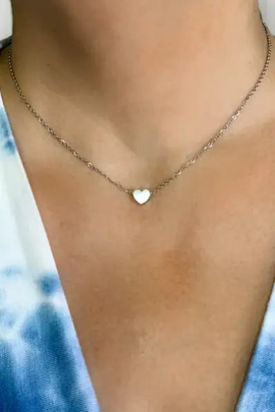 Dainty Heart Necklace Gold - Melissa Jean Boutique