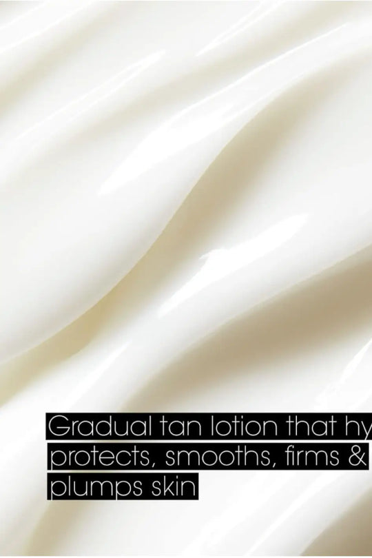 ST. TROPEZ Gradual Tan Body Lotion Medium/Dark 200ml - Beauty