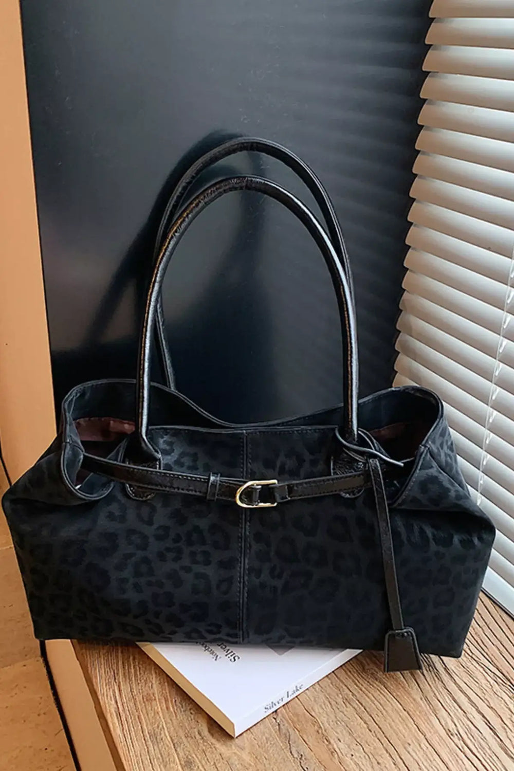 a7f3b73781fb4de6822179bb27b0f12f-Max-Origin