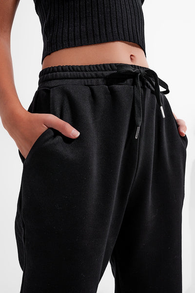 Adjustable waistband joggers in black