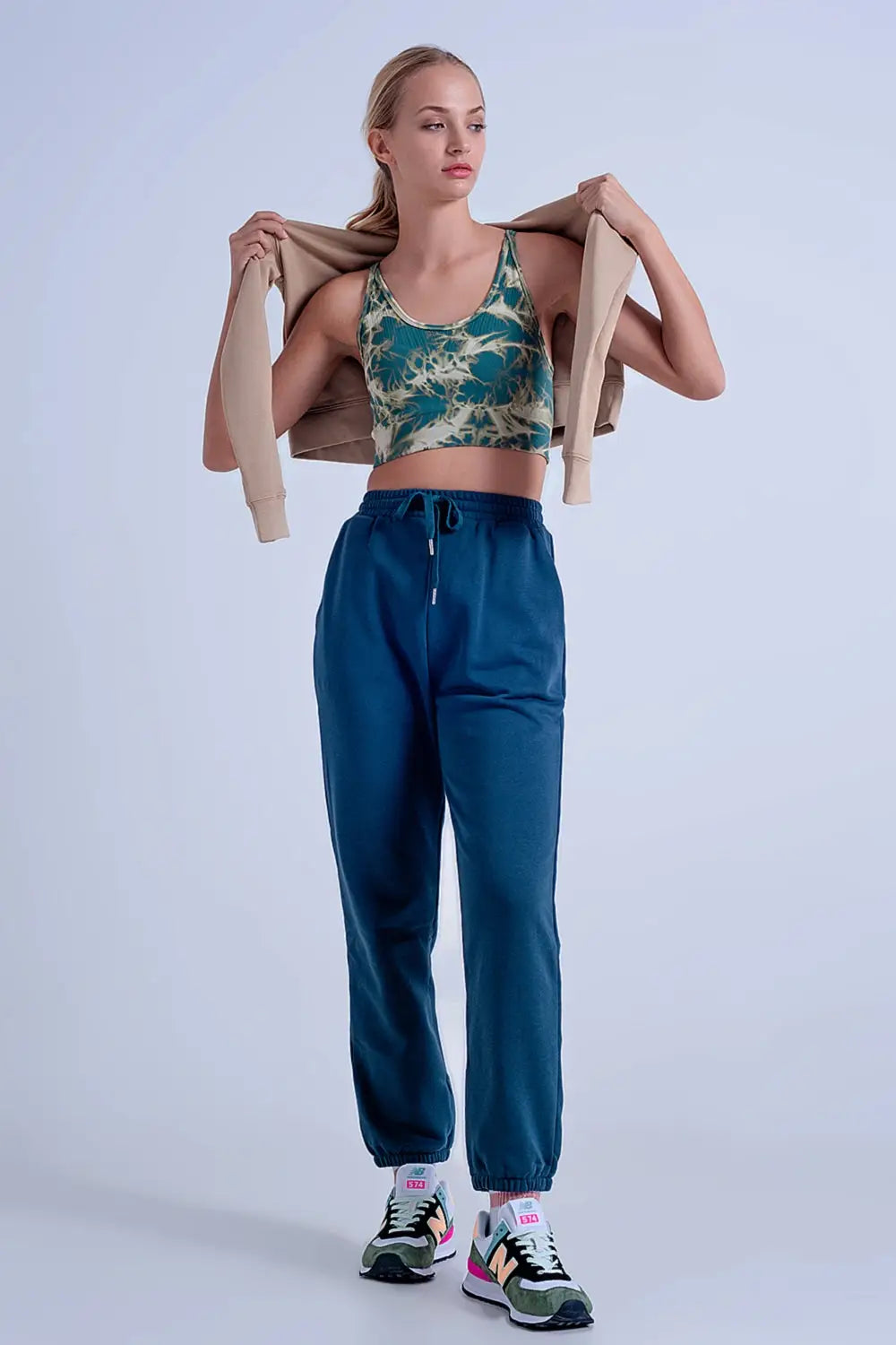 Adjustable waistband joggers in dark green - Pants