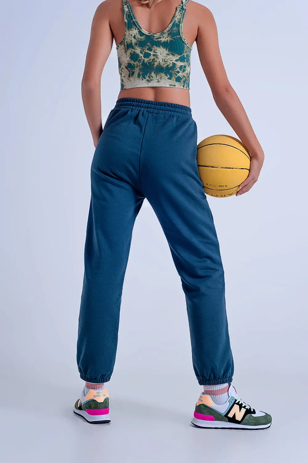 Adjustable waistband joggers in dark green - Pants