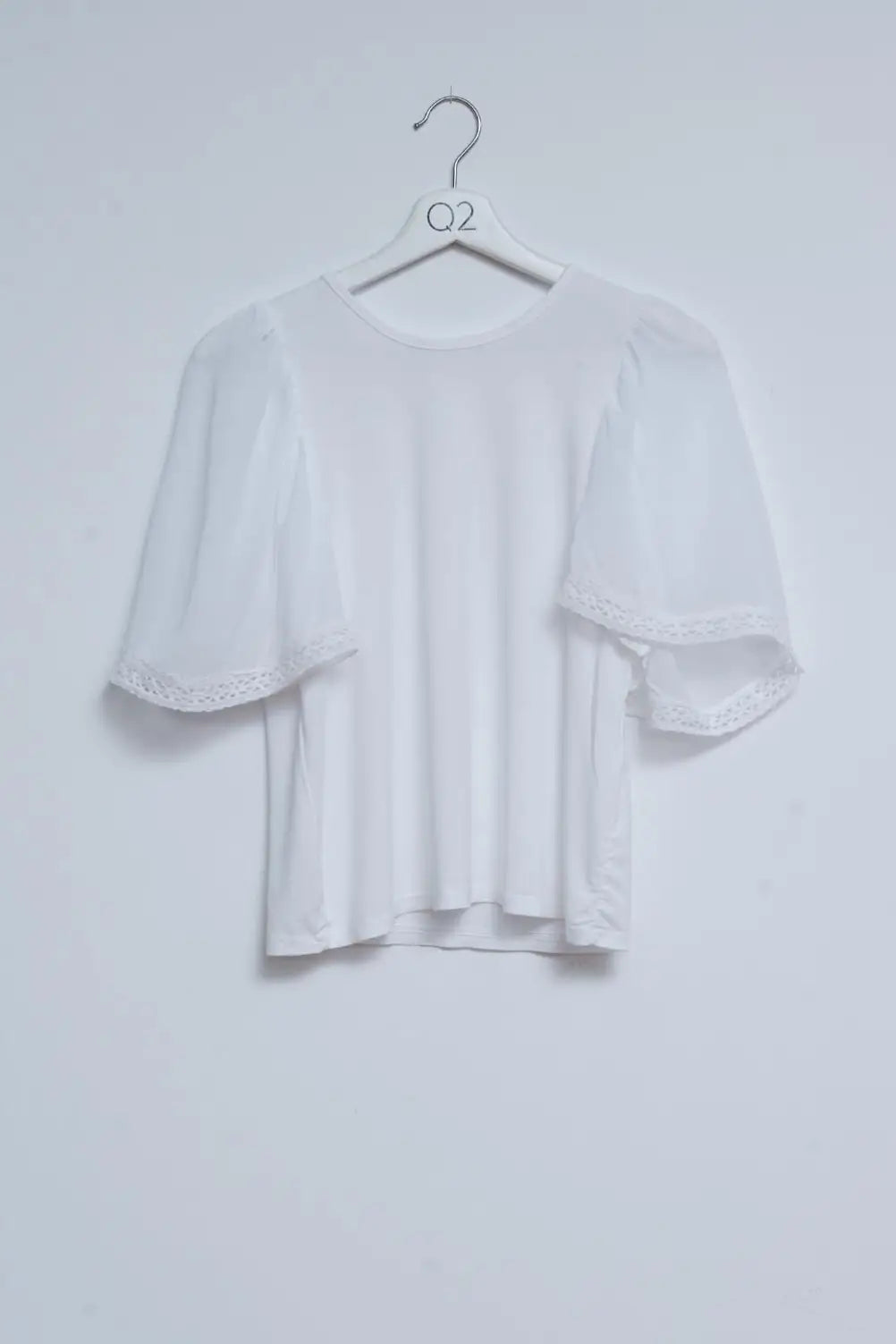 Q2 Angel sleeve tea blouse in white