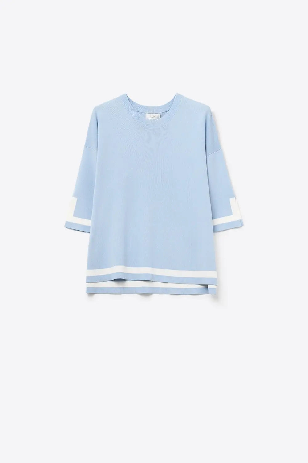Q2 baby blue Fine Knit sweater with Contrast Stripe in white Detail and 3/4 Sleeves