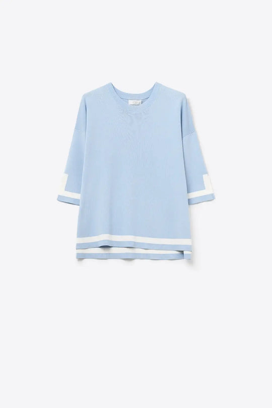 Q2 baby blue Fine Knit sweater with Contrast Stripe in white Detail and 3/4 Sleeves
