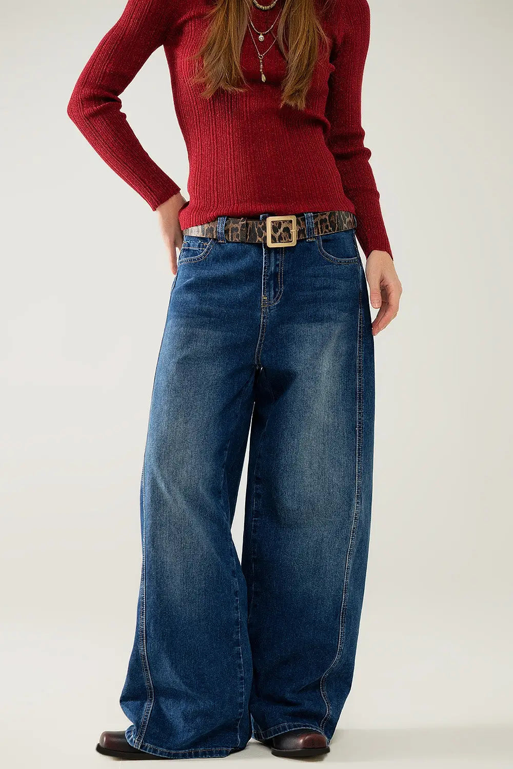 baggy balloon jeans in mid wash - Jeans