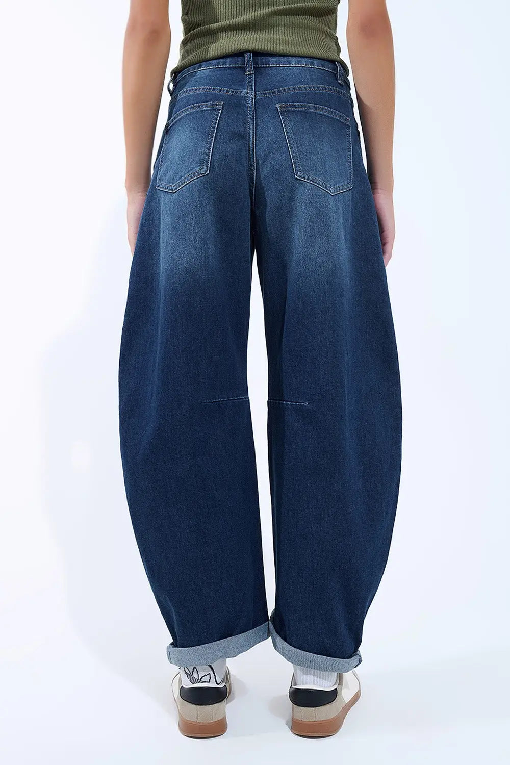 Barrel jeans with balloon-style knee seam detail - Jeans