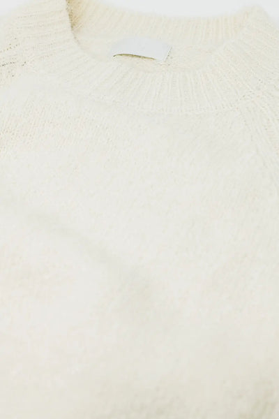 Basic Knited Crew Neck Sweater in cream color - Sweaters
