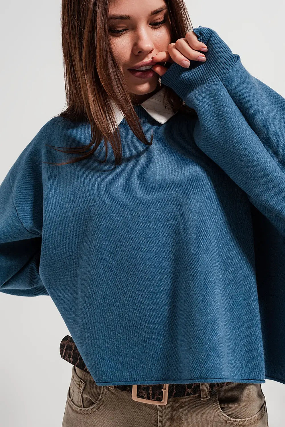 Batwing cropped jumper in navy - One Size / Blue - Sweaters