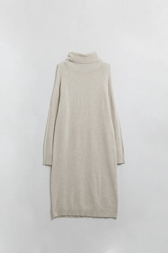 Q2 beige knitted long sleeves dress with high neck