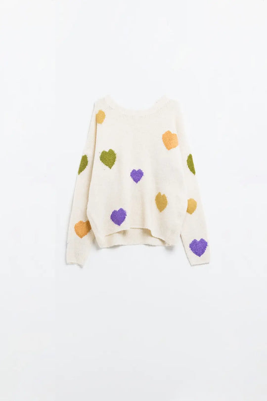 Q2 Beige sweater with boat neck and heart print