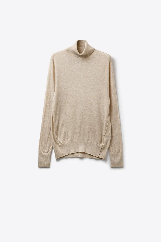 Q2 Beige turtleneck sweater in fine merino wool knit