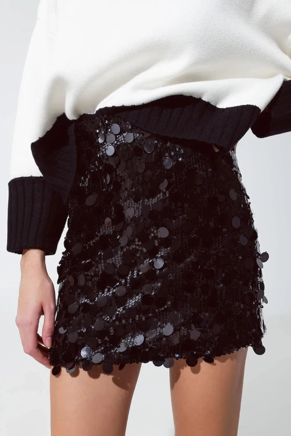 Big Sequin Mini Skirt in Black - Skirts