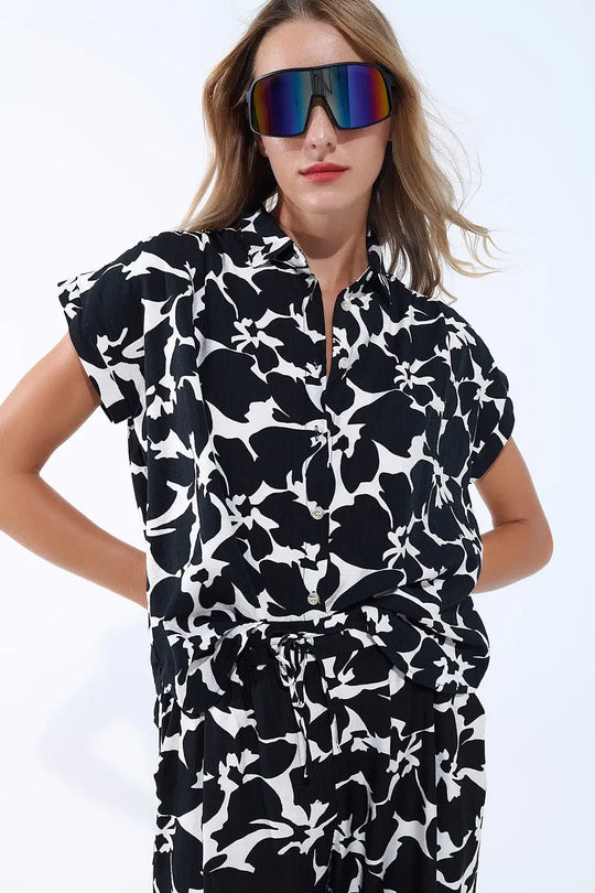 Black and white floral print shirt with short sleeves - Shirts