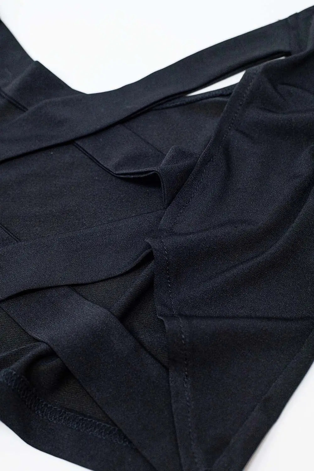 Black cropped top with elastic straps on the back - Shirts