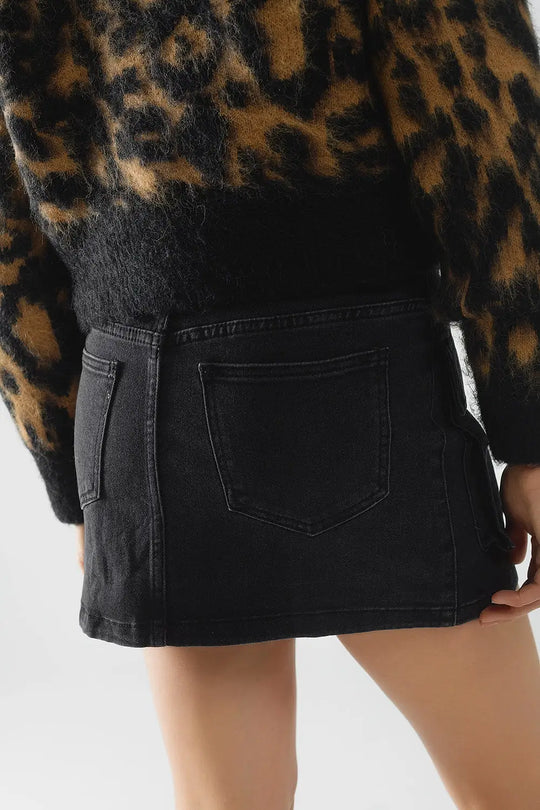 Black denim miniskirt with cargo pockets - Skirts