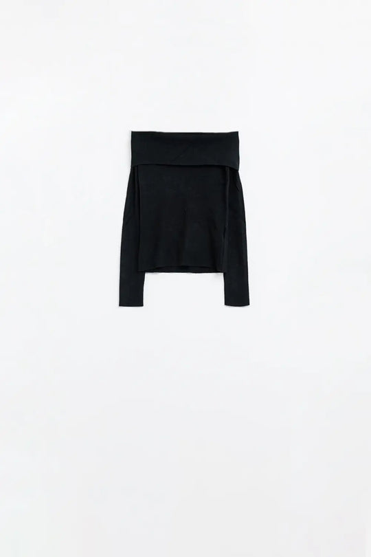 Q2 black fine knit sweater with wide boat neck