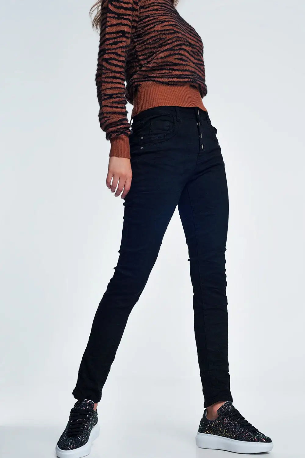Black jeans with button closure - Jeans