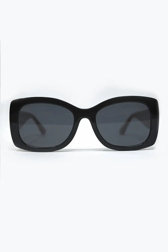 Q2 Black Oversized Oval Sunglasses in Acetate