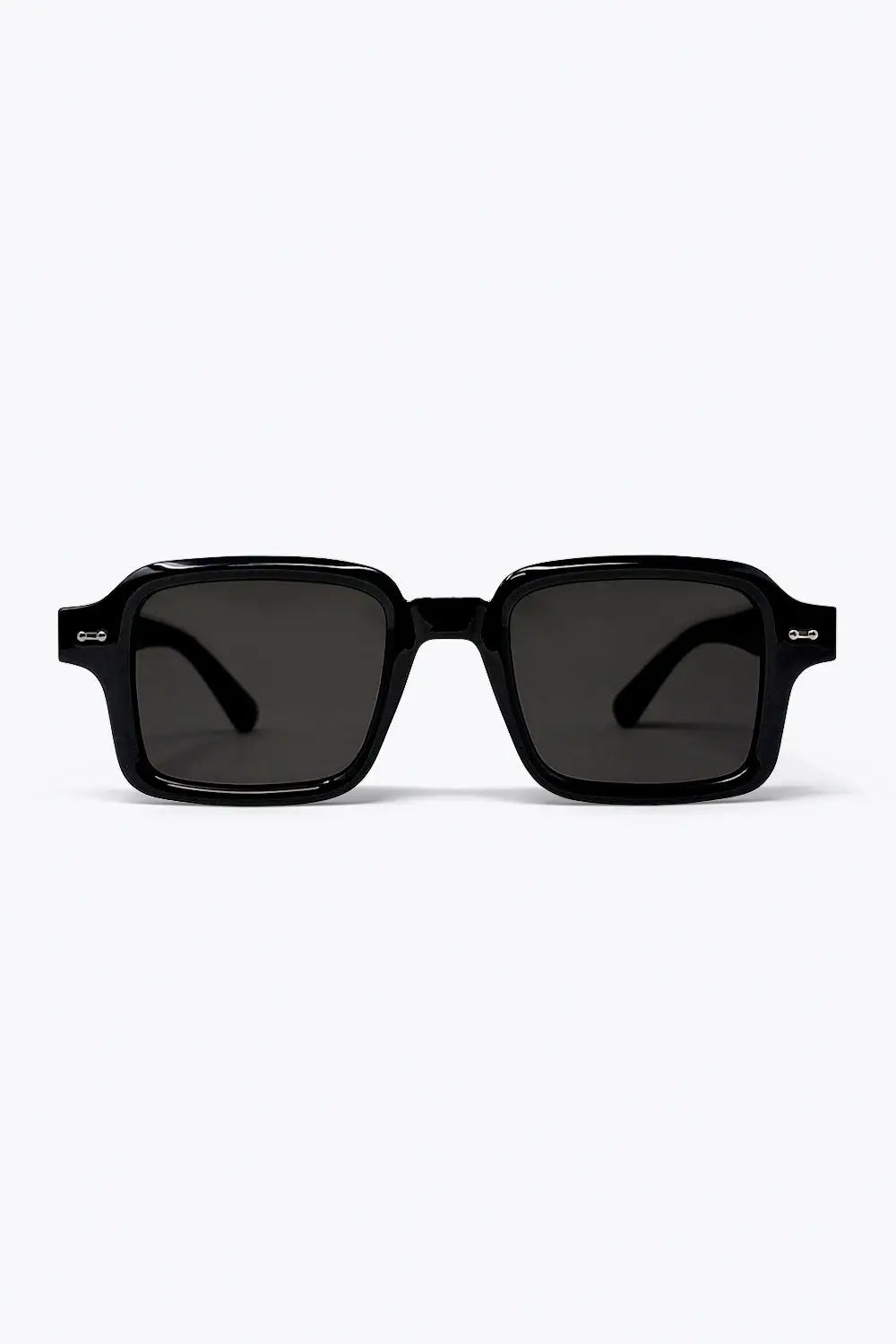Q2 Black Rectangular Frame Classic Chunky Sunglasses