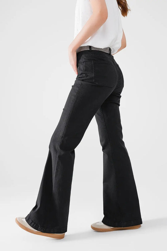 Black Skinny Flared Jeans With Front Pocket Detail - Jeans