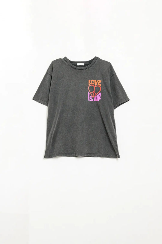 Q2 Black T-Shirt with Love is Air and Heart with Peace logo