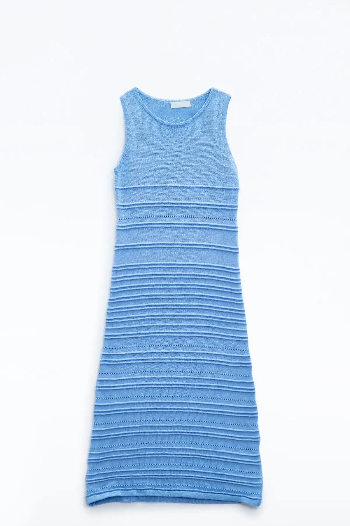 Q2 Bleu Robe longue en crochet sans manches en tricot