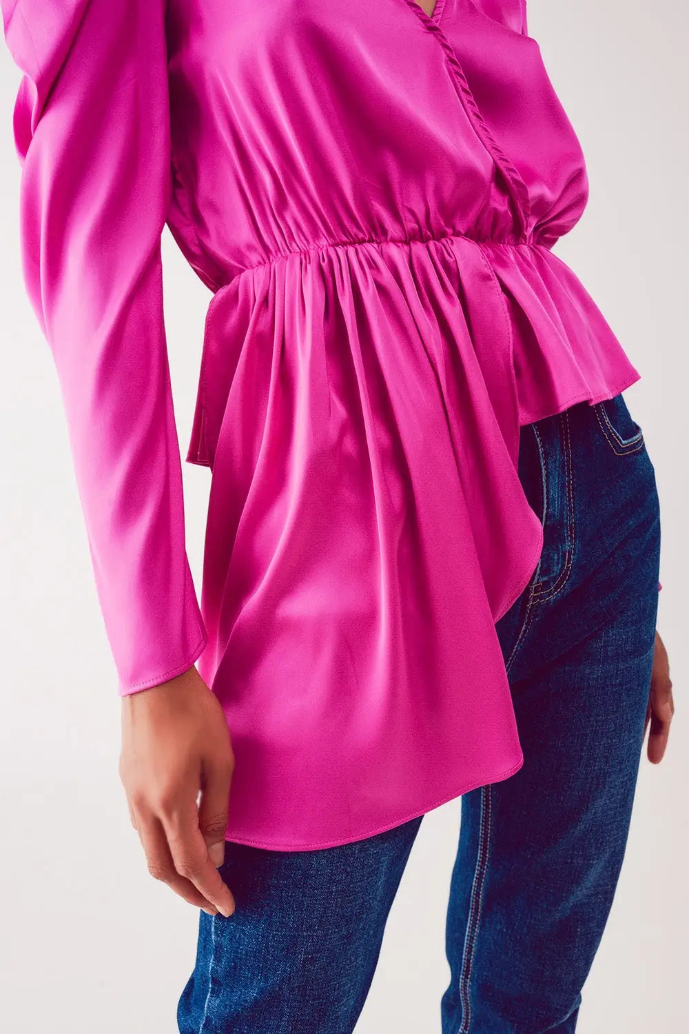 Blouse asymétrique à manches bouffantes en fuchsia - Tee-Shirt