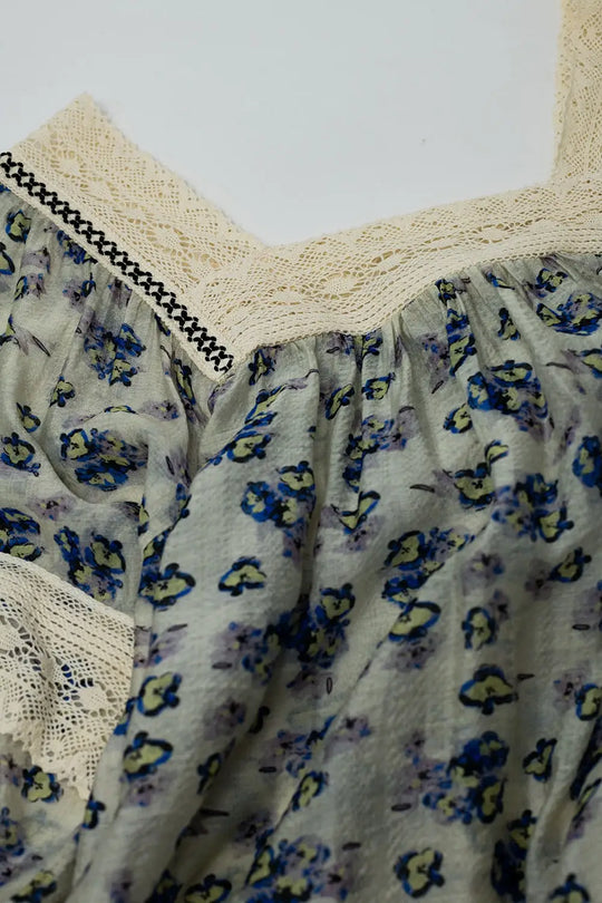 blouse romantique avec fleurs et dentelle - Tee-Shirt