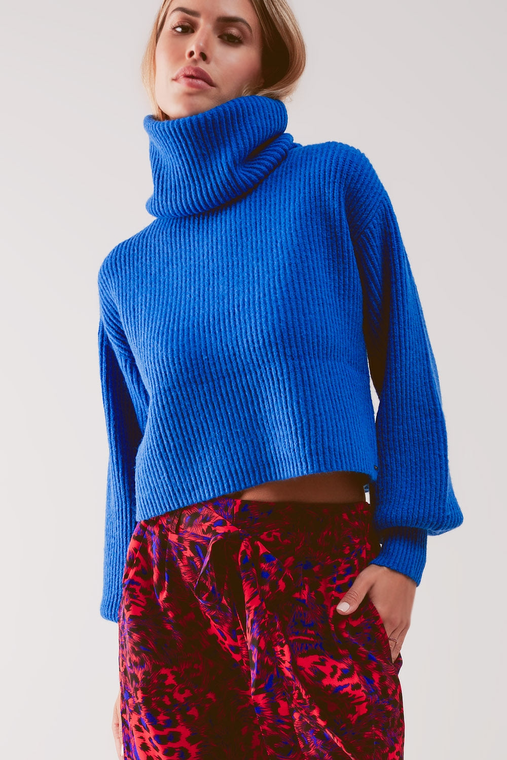 Q2 Blue ribbed knit turtleneck jumper with balloon sleeves